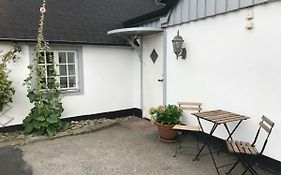Bed&Breakfast Höllviken